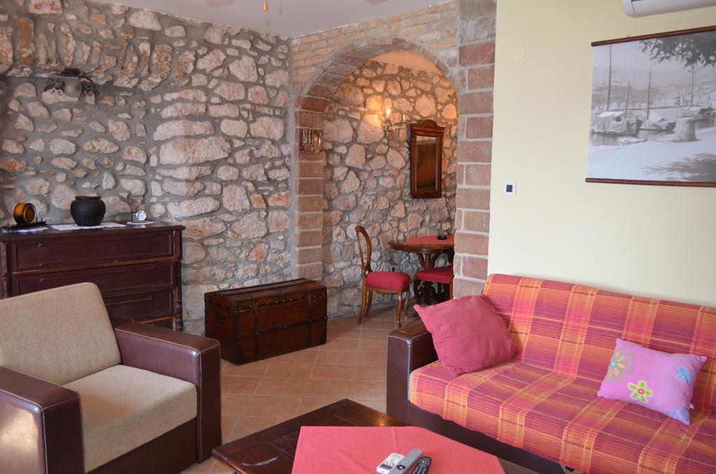Apartment Sandi Baska  Bagian luar foto