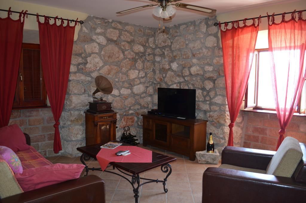 Apartment Sandi Baska  Bagian luar foto
