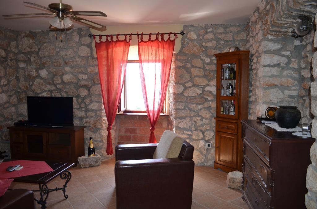 Apartment Sandi Baska  Bagian luar foto