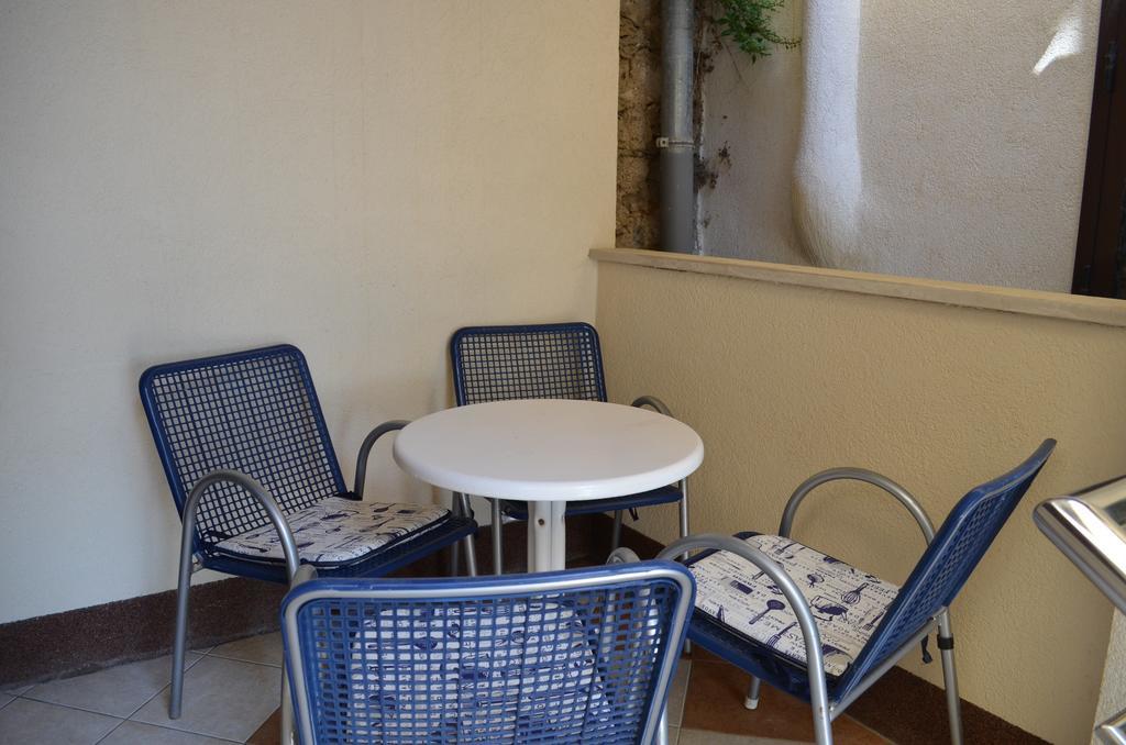 Apartment Sandi Baska  Bagian luar foto